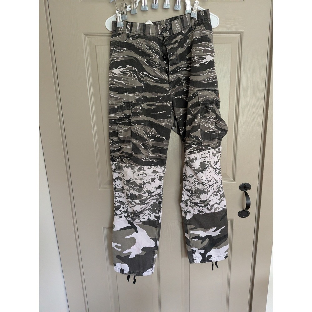Gnarcotic Camo Cargo Adjustable Pants Streetwear BDU Y2K Small 30.5x29 Tiger
